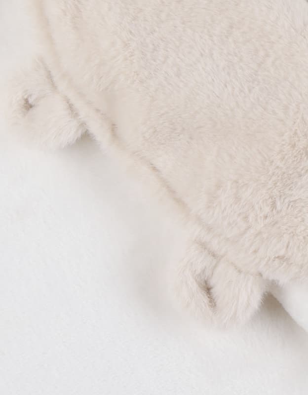 Couverture Promenade Fausse Fourrure, mix_match noukie's — vue 5 sur 6