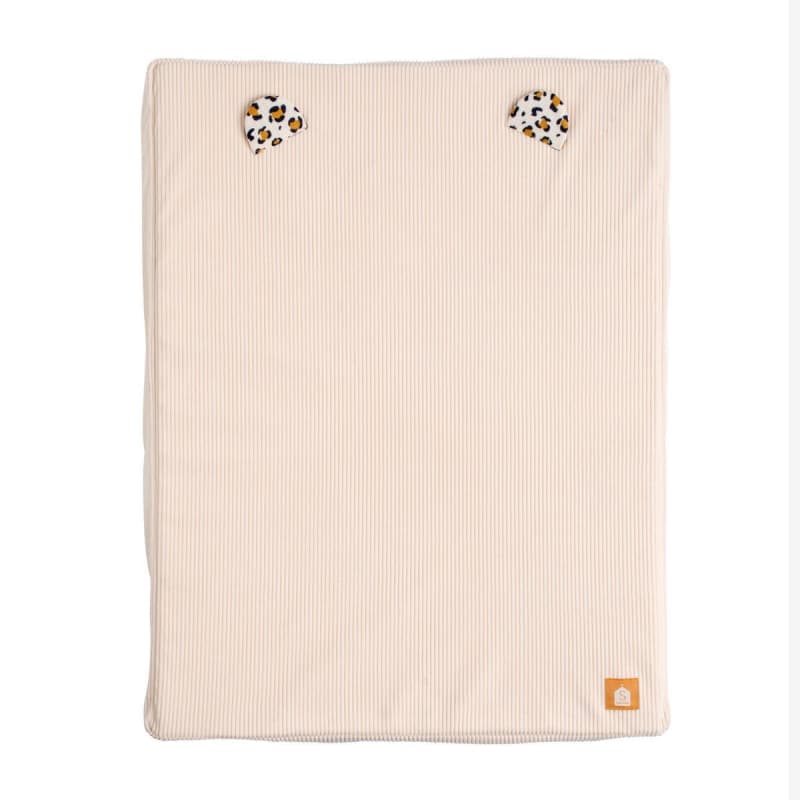 Matelas a Langer + Serviette Eponge, leopard sauthon baby deco 25/09 — vue 2 sur 3