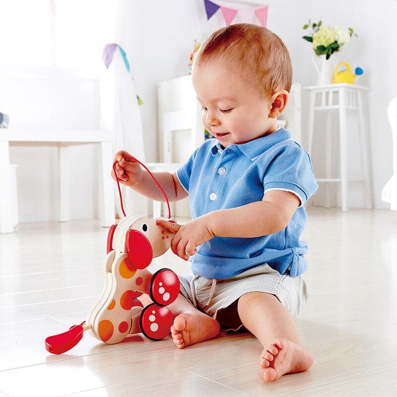 Puppy, jouet ã tirer hape bois et rouge 11 * 9,2 * 16,2 cm e-2023 — vue 4 sur 5