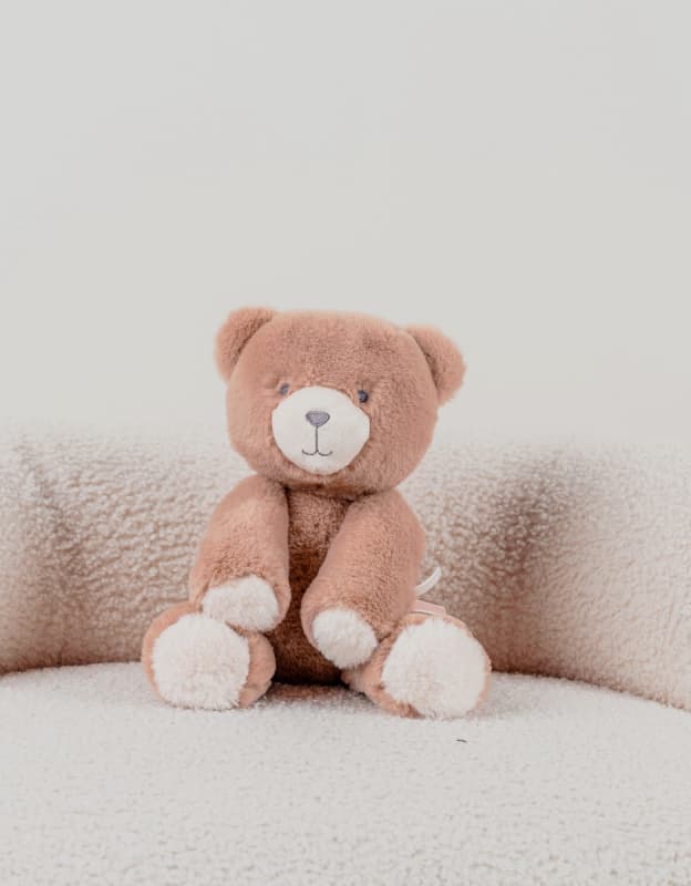 Peluche Small, lily 25cm fluffy orso lily noukie's permanent — vue 4 sur 5