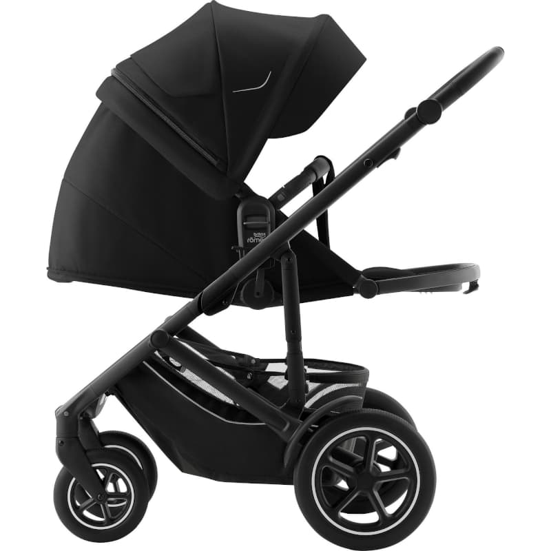 Poussette Smile 5z, space black britax romer 24/09 — vue 4 sur 7