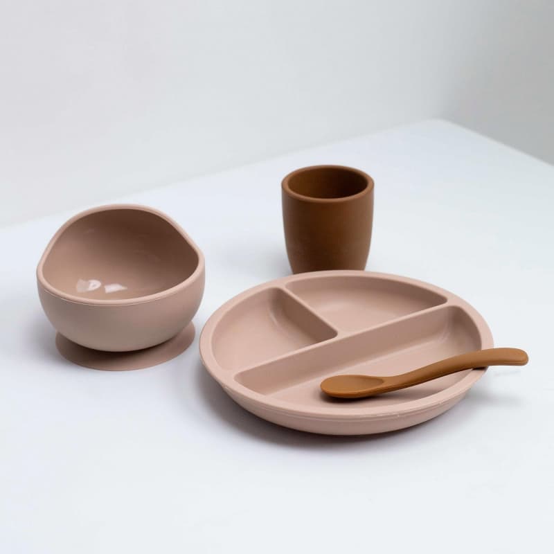 Coffret Repas 4pcs Silicone - Sable et Caramel, sable / caramel dès 4 mois trois kilos sept e-24 — vue 1 sur 4