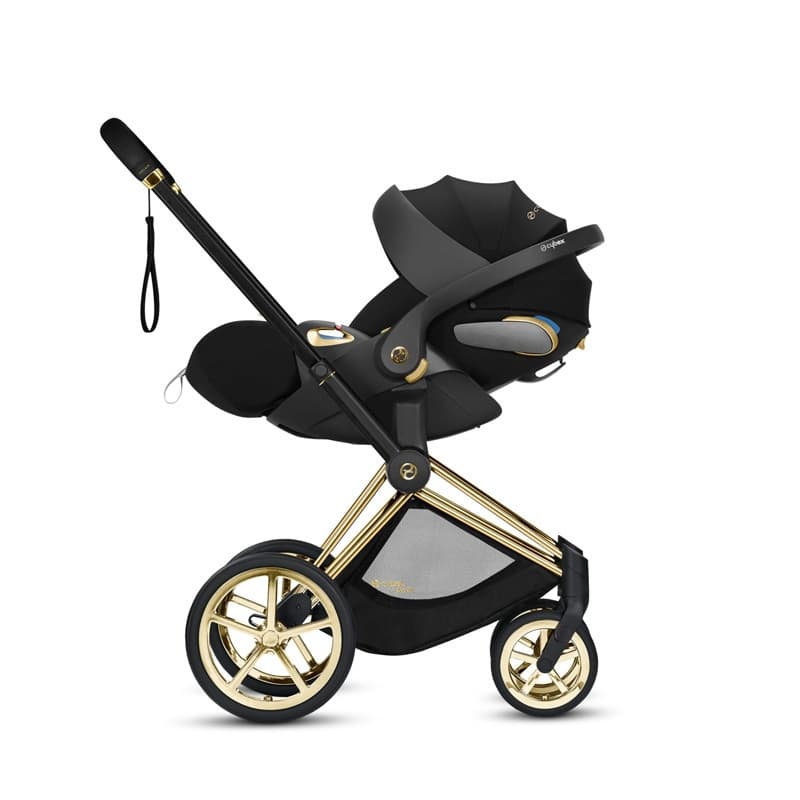 Siege-auto Gr0 0 Cloud Z I-size Wings Par Jeremy Scott, design 2021 — vue 2 sur 3
