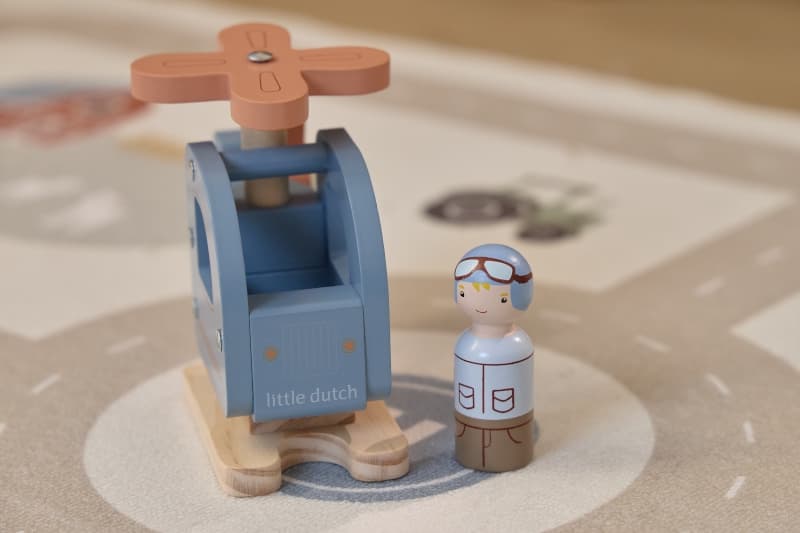 Helicoptere avec Figurine, little dutch 25/12 — vue 5 sur 7