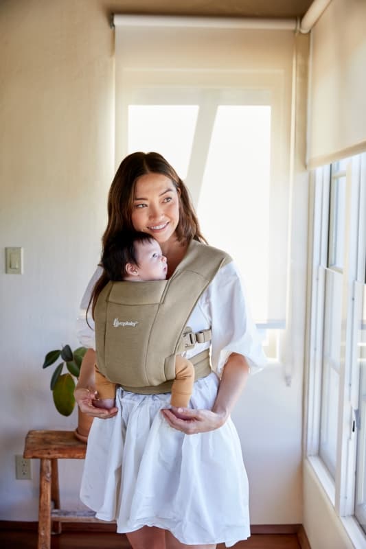 Porte-bebe Embrace Coton Soft Olive, soft olive p-23 — vue 1 sur 3