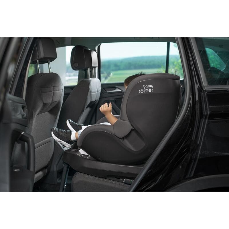 Siege Auto Dualfix M Plus, space black 61-105cm britax römer 03-24 — vue 2 sur 5