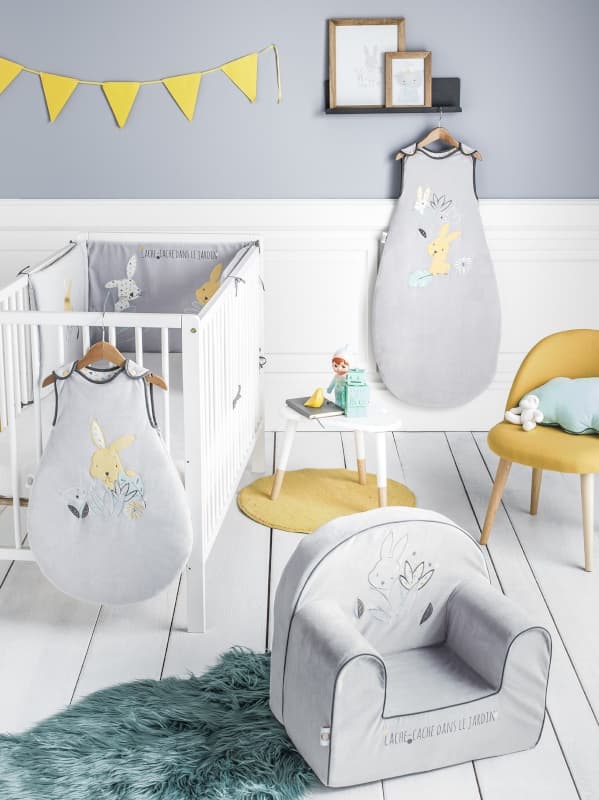 Tour de Lit Adaptable, lapin cache cache babycalin — vue 1 sur 3