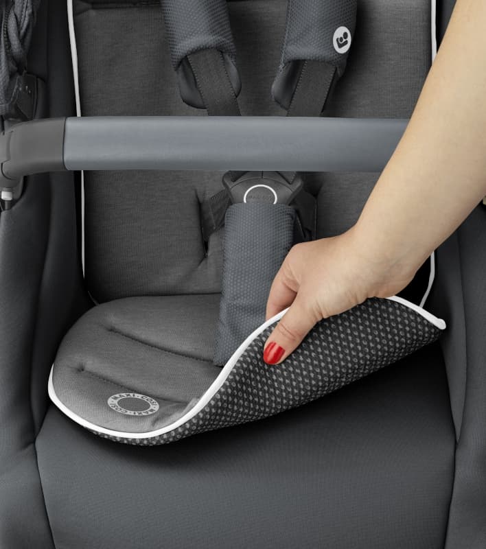 Poussette Lila Cp Essential Graphite, maxi-cosi — vue 4 sur 4