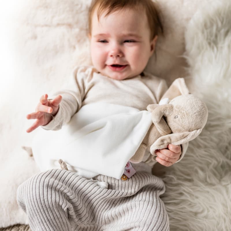 Doudou Calin Couverture Elephant, blanc creme 27x27cm fanfan nattou 25/07 — vue 2 sur 5