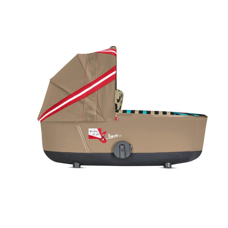 Nacelle de Luxe Mios One Love Par Karolina Kurkova, design 2021 — vue 3 sur 5