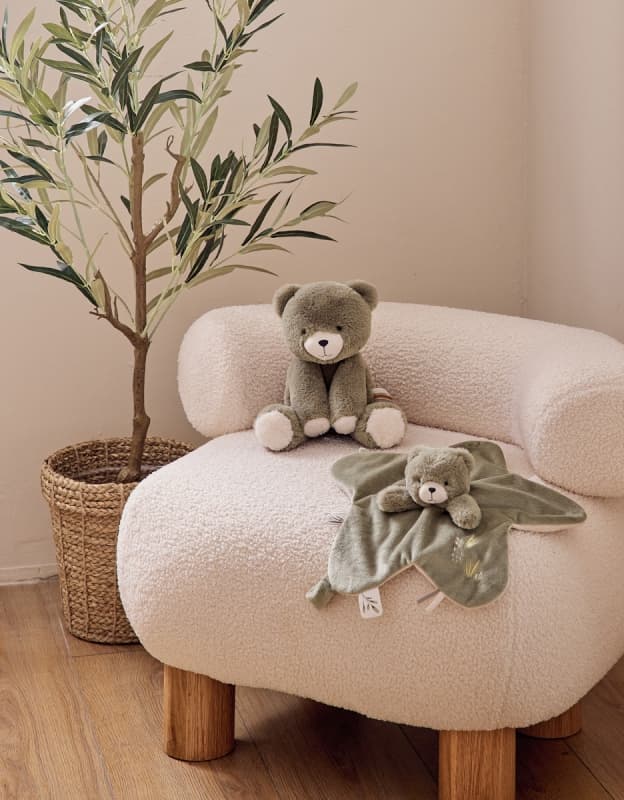 Doudou, vert fluffy, orso & lily noukie's permanent — vue 3 sur 4
