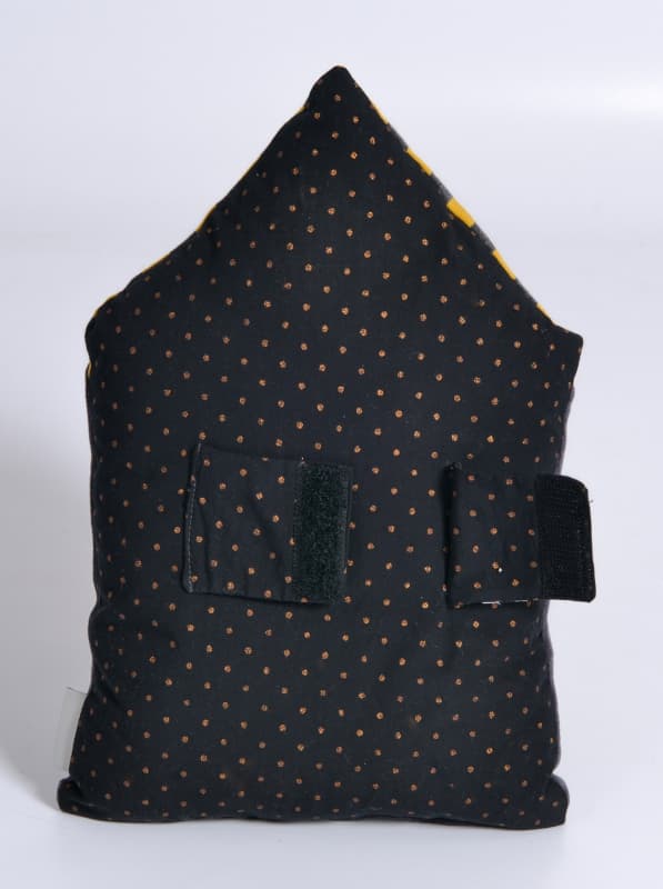 Coussin d'Activites Maison Grise les Moustaches, les moustaches 2021 — vue 3 sur 4