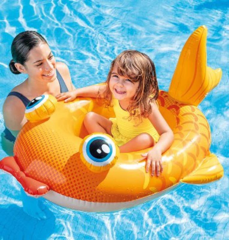 Bateau Pool Cruiser a Chevaucher
