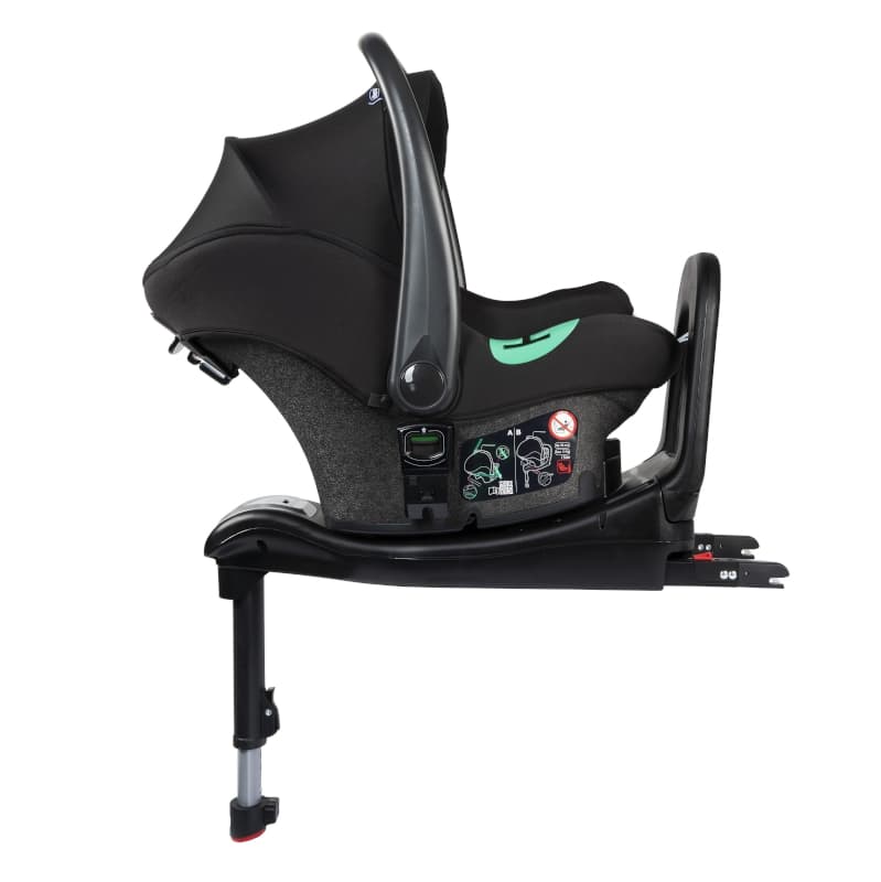 Siege-auto Kiros I-size avec Base, chicco black 40-78 cm — vue 2 sur 3