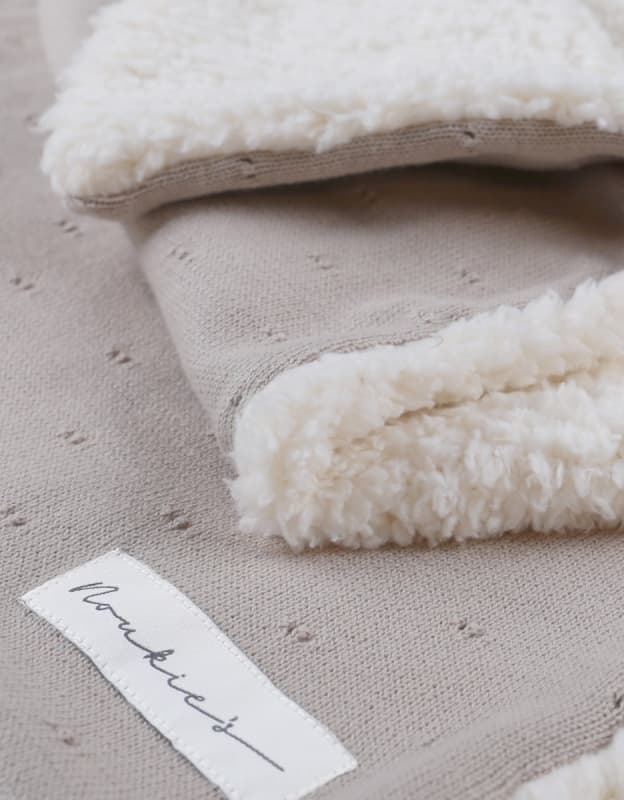 M&m24 Couverture Tricot Tender Beige avec Sherpa 75x100, beige 75x100 cm mix & match noukies permanent — vue 4 sur 4