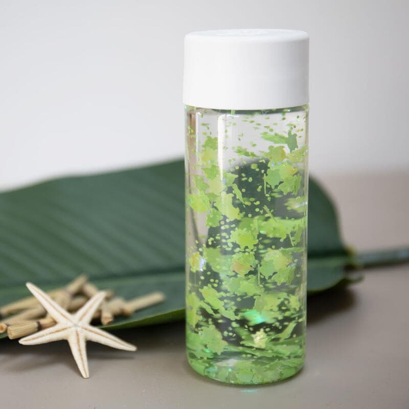 Bouteille Sensorielle Tortues, vert 18m l'atelier gigogne 24/10