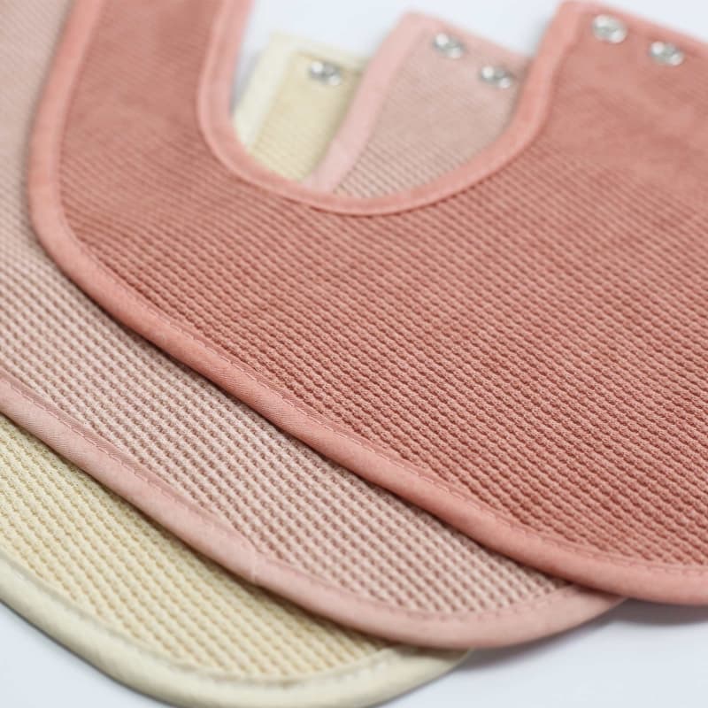 Bavoirs Naissance X6 -nid d'Abeille, beige/ rose 0-4m trois kilos sept p-24 — vue 4 sur 5