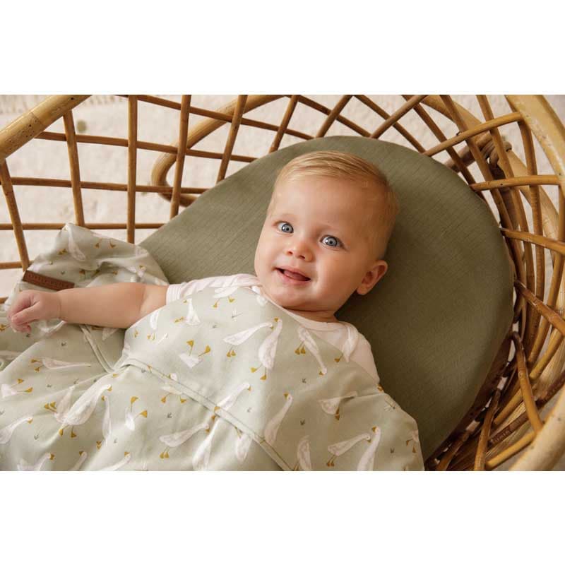 Couverture de Lit Bebe Little Goose, wild flowers little dutch olive verte 70x100 2021 — vue 2 sur 3
