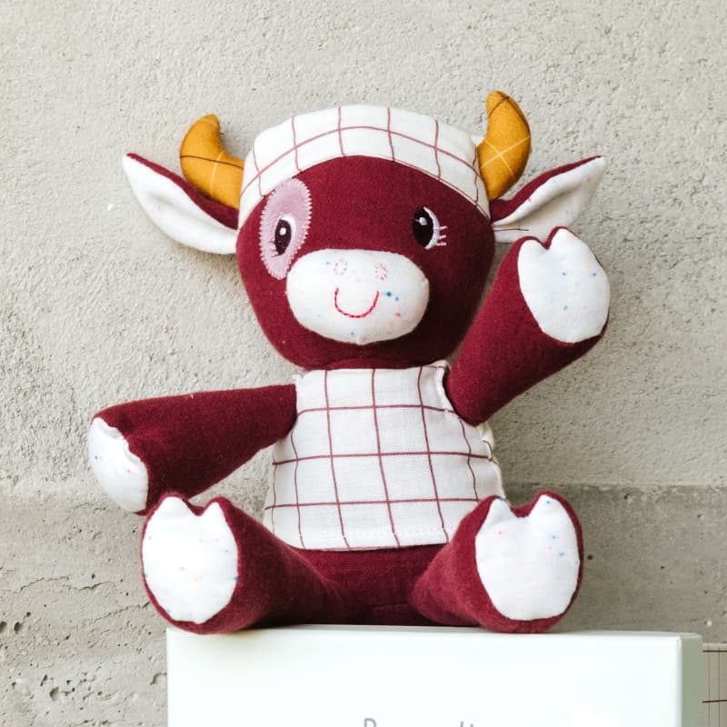 Rosalie Vache Peluche Caline, rosalie lilliputiens 2022 — vue 3 sur 3