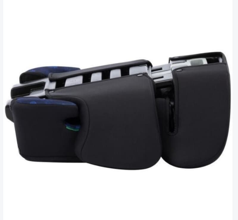 Rehausseur avec Dossier Helia I-safe I-size, disney stitch g2/3 safety 1st — vue 2 sur 3