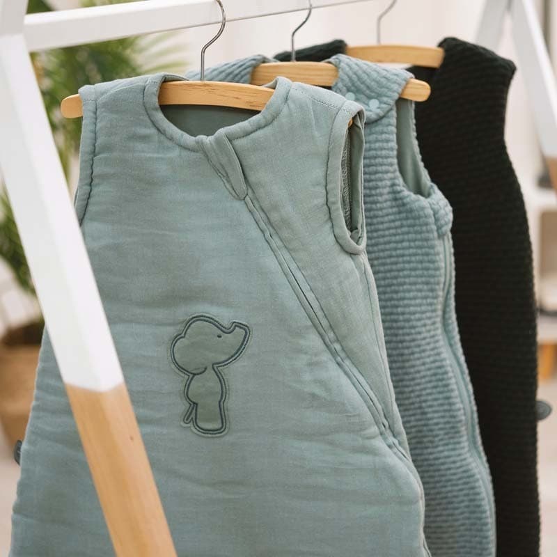 Gigoteuse 70 Cm Flanelle Vert Sauge avec Manches, luna&axel nattou — vue 3 sur 3