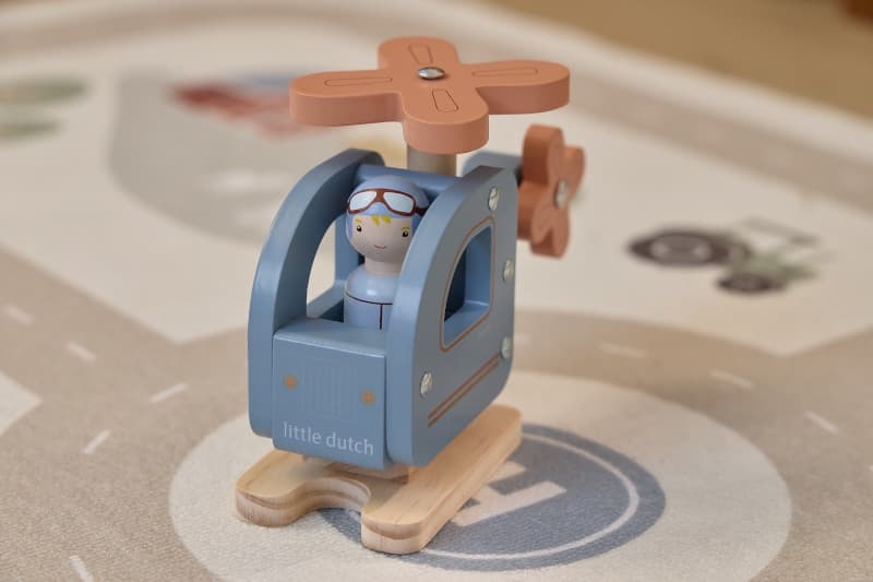 Helicoptere avec Figurine, little dutch 25/12 — vue 4 sur 7