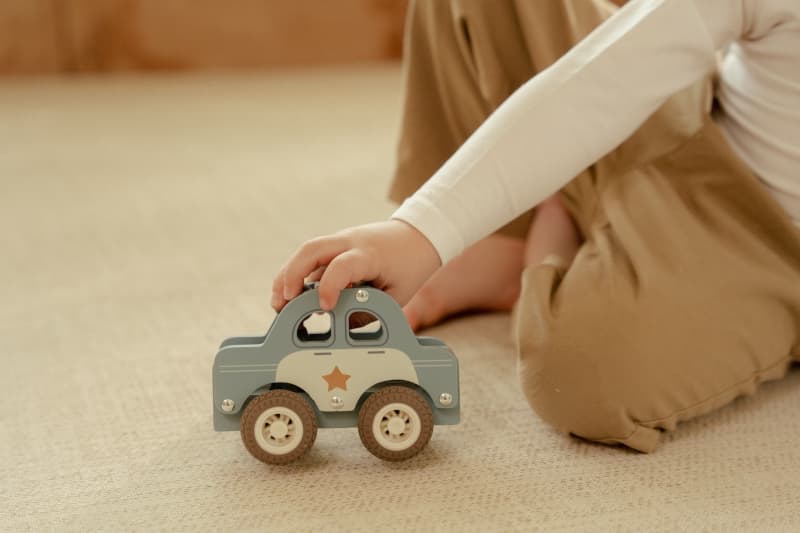Voiture de Police en Bois Fsc, little dutch — vue 3 sur 6