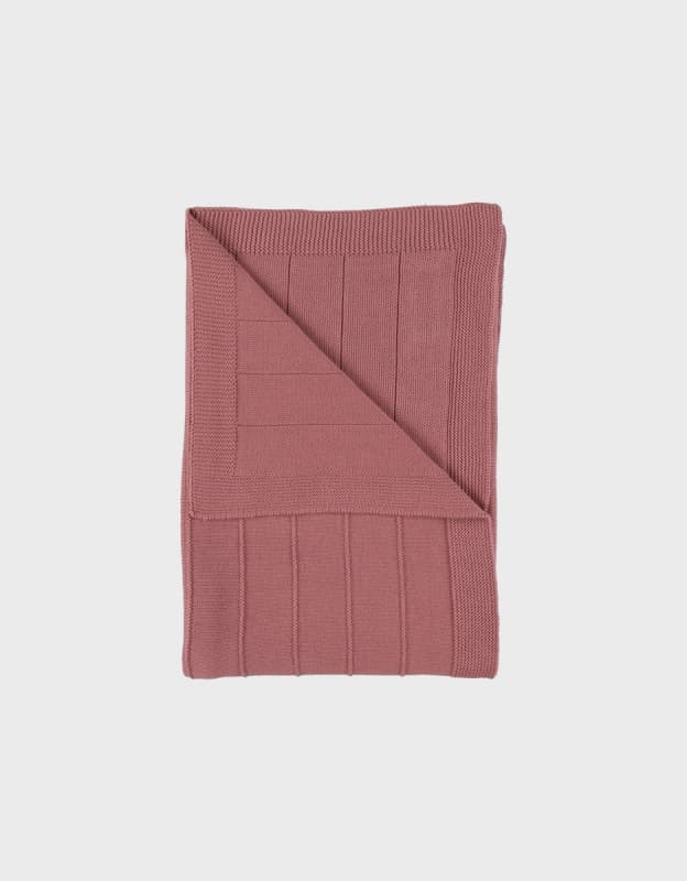 Couverture Tricot Rouge, rouge 75x100cm mix and match noukie's permanent — vue 4 sur 5