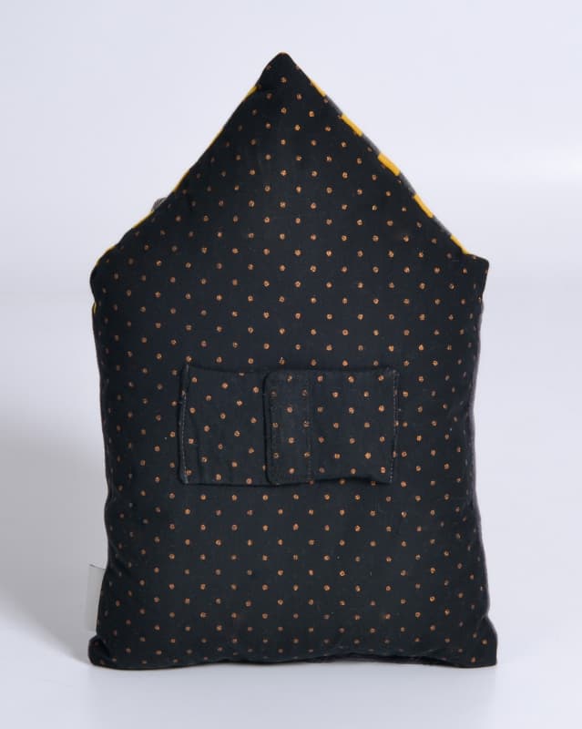 Coussin d'Activites Maison Grise les Moustaches, les moustaches 2021 — vue 2 sur 4