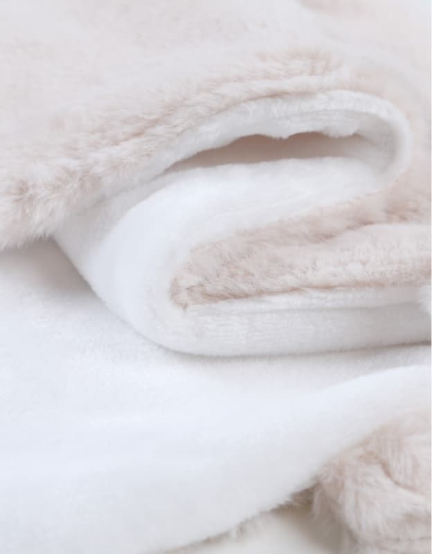 M&m24 Couverture 75x100 Fausse Fourrure, Beige, beige 75x100 cm mix & match noukies permanent — vue 4 sur 5