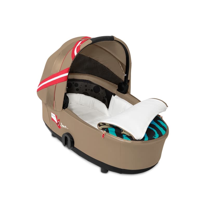 Nacelle de Luxe Mios One Love Par Karolina Kurkova, design 2021 — vue 1 sur 5
